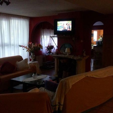 Hostal El Venero Sotillo de la Adrada Exterior foto